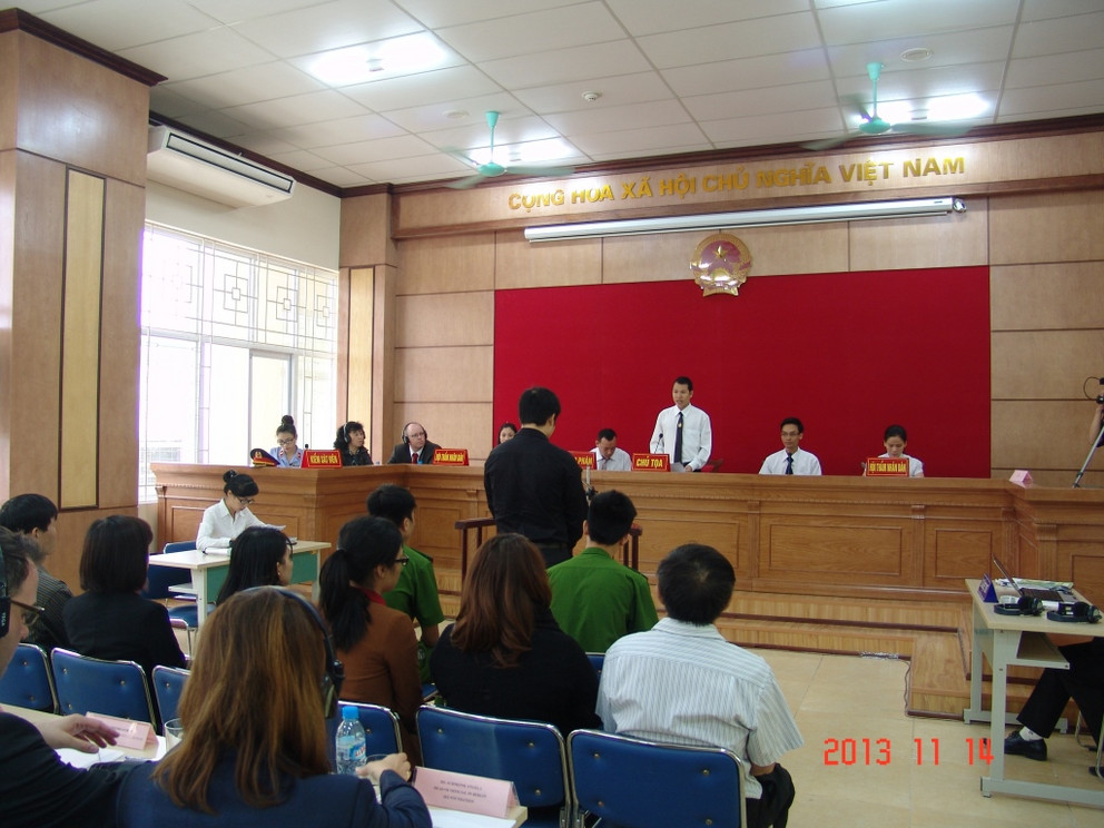 Veranstaltung eines strafrechtlichen Moot Court aus Anlass der Justizreform in Vietnam