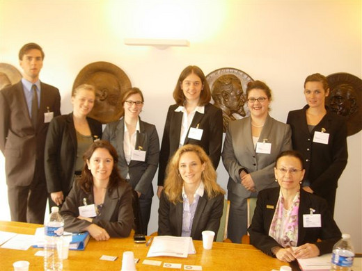 Vis Moot Team 2010/11