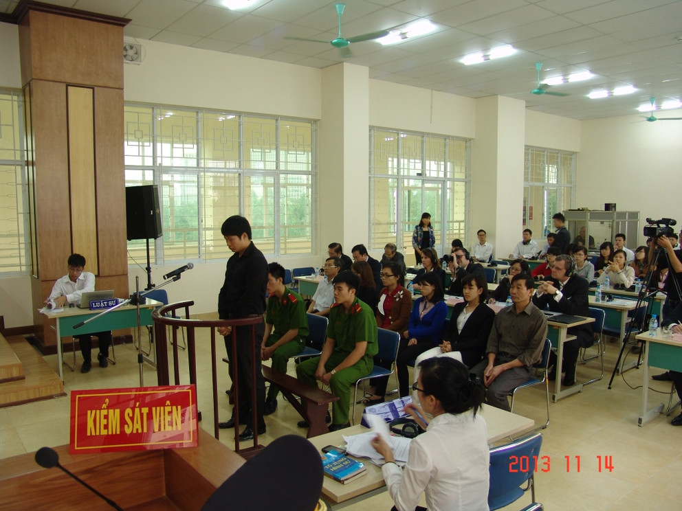 Veranstaltung eines strafrechtlichen Moot Court aus Anlass der Justizreform in Vietnam