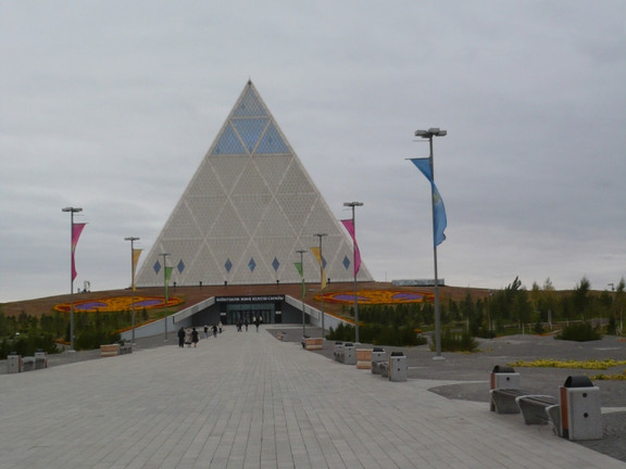 Fortbildungsveranstaltung und Studienseminar zum Thema "Menschenrechte im Strafverfahren" in Kooperation mit der Kasachisch Geisteswissenschaftlich Juristischen Universität in Astana