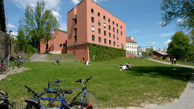 Faculty of Humanities and Cultural Studies